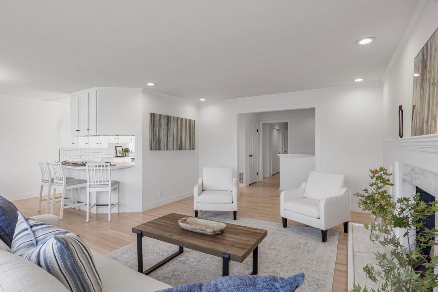 Detail Gallery Image 11 of 53 For 585 Maple Ave, San Bruno,  CA 94066 - 3 Beds | 3 Baths