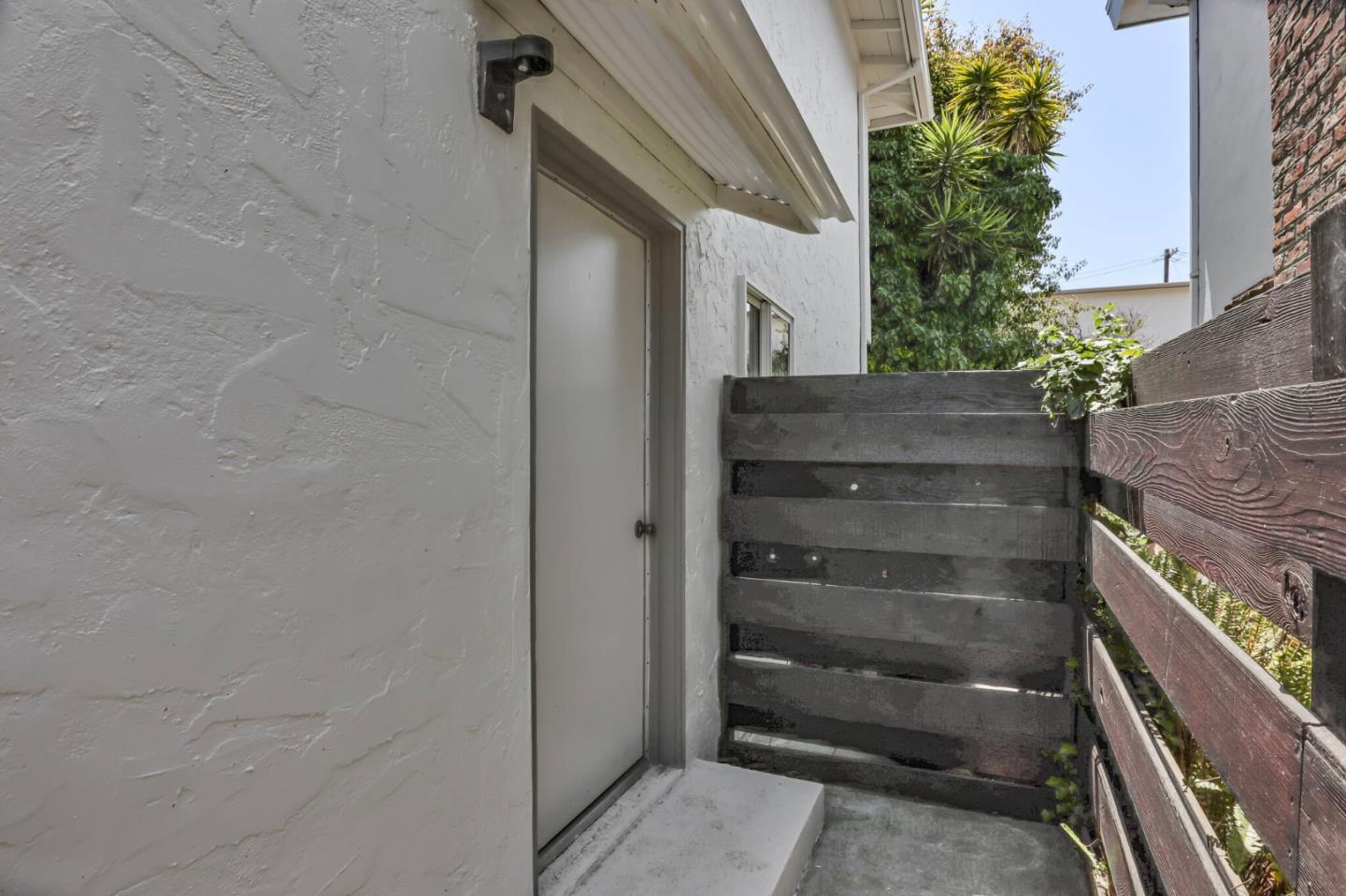 Detail Gallery Image 28 of 53 For 585 Maple Ave, San Bruno,  CA 94066 - 3 Beds | 3 Baths