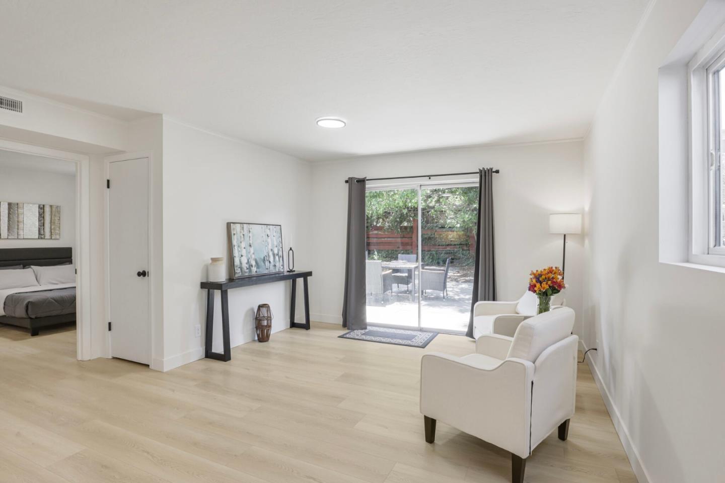 Detail Gallery Image 29 of 53 For 585 Maple Ave, San Bruno,  CA 94066 - 3 Beds | 3 Baths