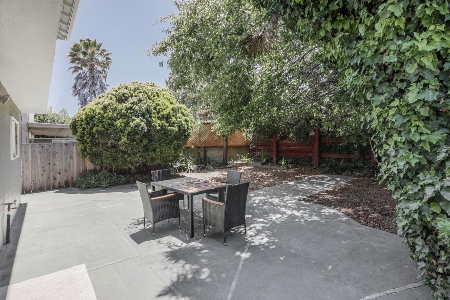 Detail Gallery Image 41 of 53 For 585 Maple Ave, San Bruno,  CA 94066 - 3 Beds | 3 Baths