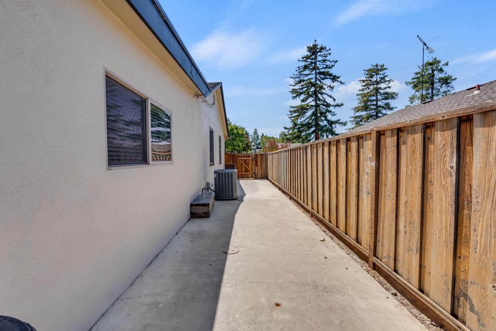 Detail Gallery Image 36 of 40 For 14584 Jacksol Dr, San Jose,  CA 95124 - 3 Beds | 2 Baths