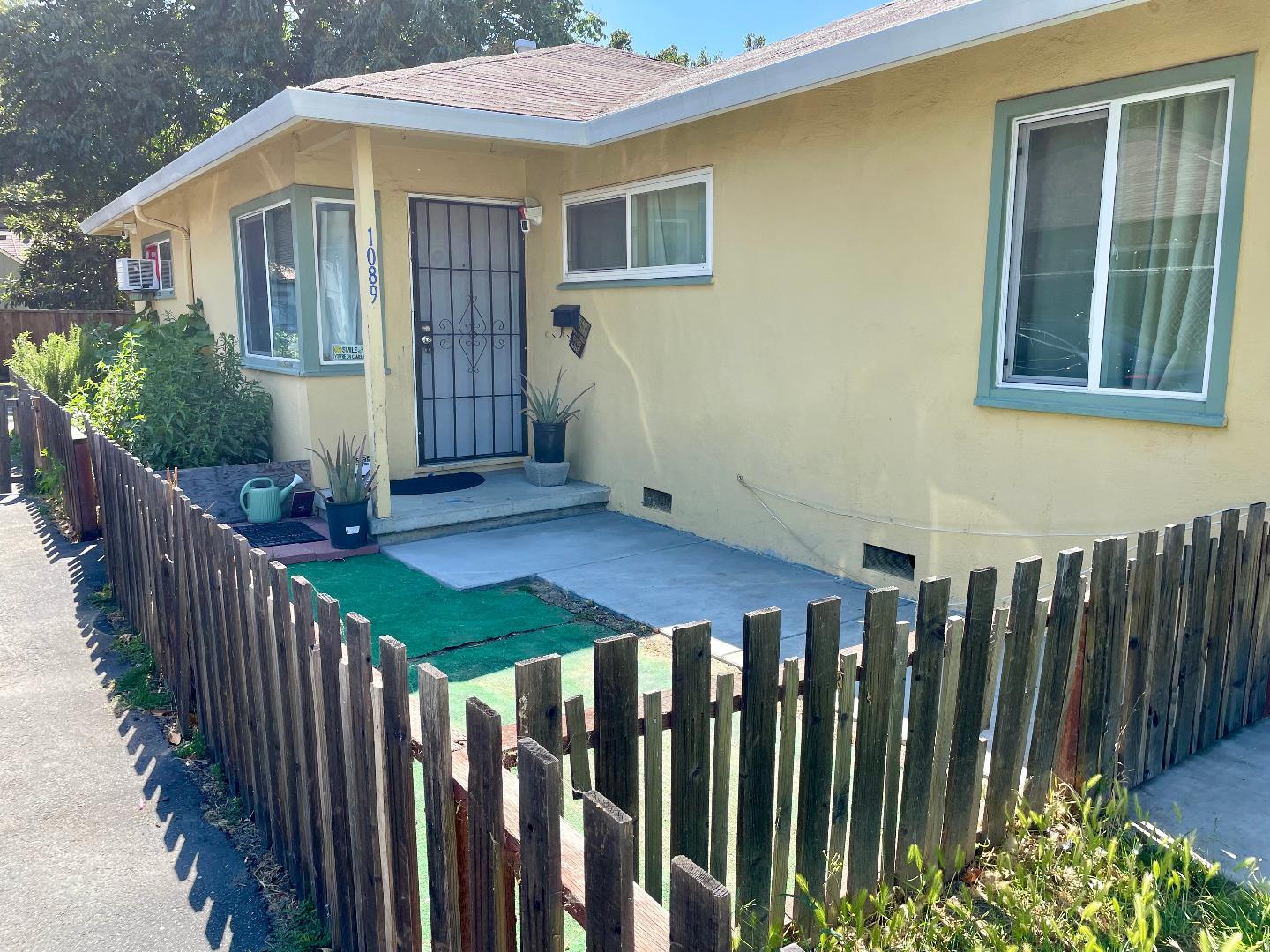 Detail Gallery Image 5 of 30 For 1085 N 4th St, San Jose,  CA 95112 - – Beds | – Baths