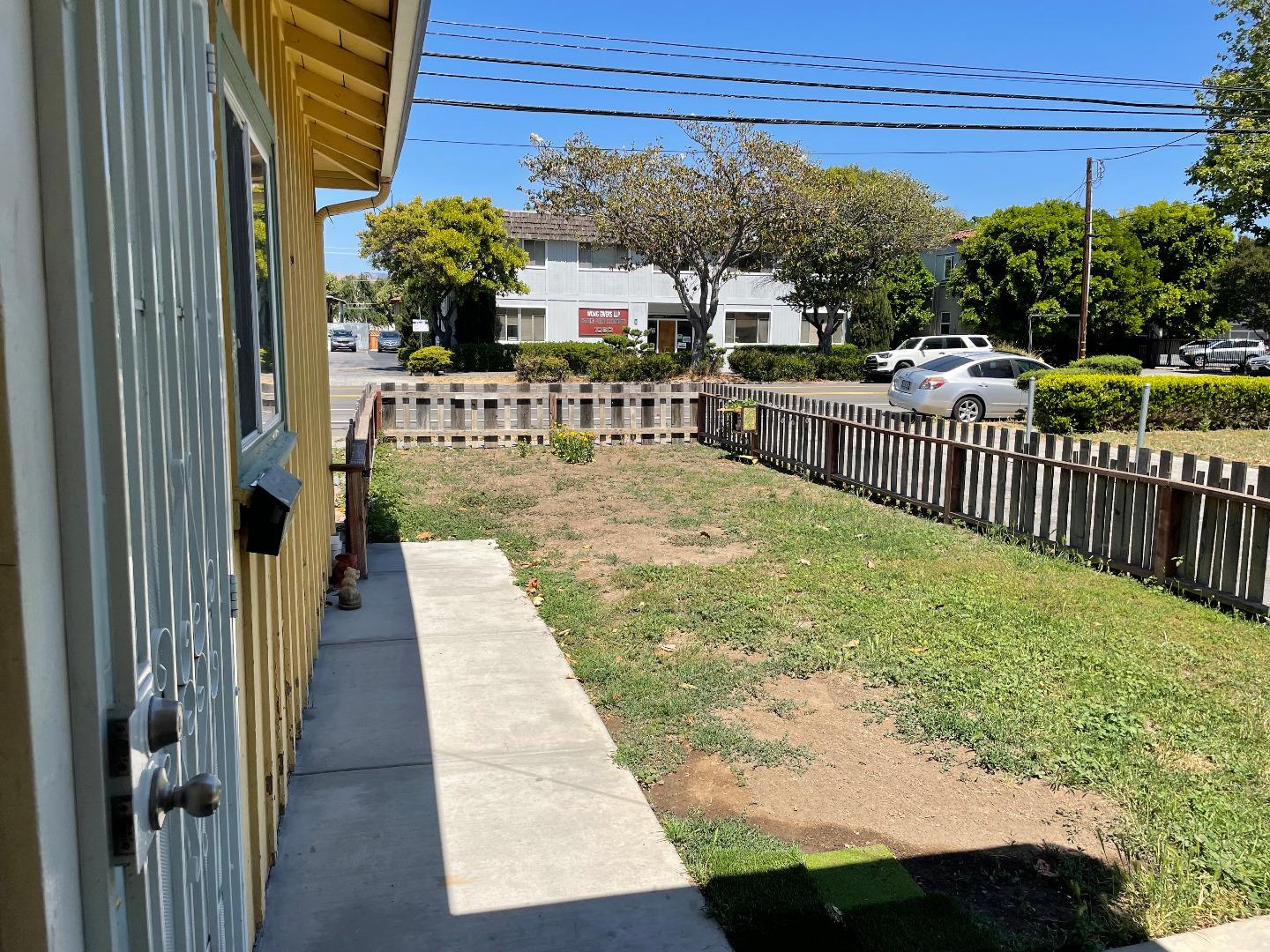 Detail Gallery Image 6 of 30 For 1085 N 4th St, San Jose,  CA 95112 - – Beds | – Baths