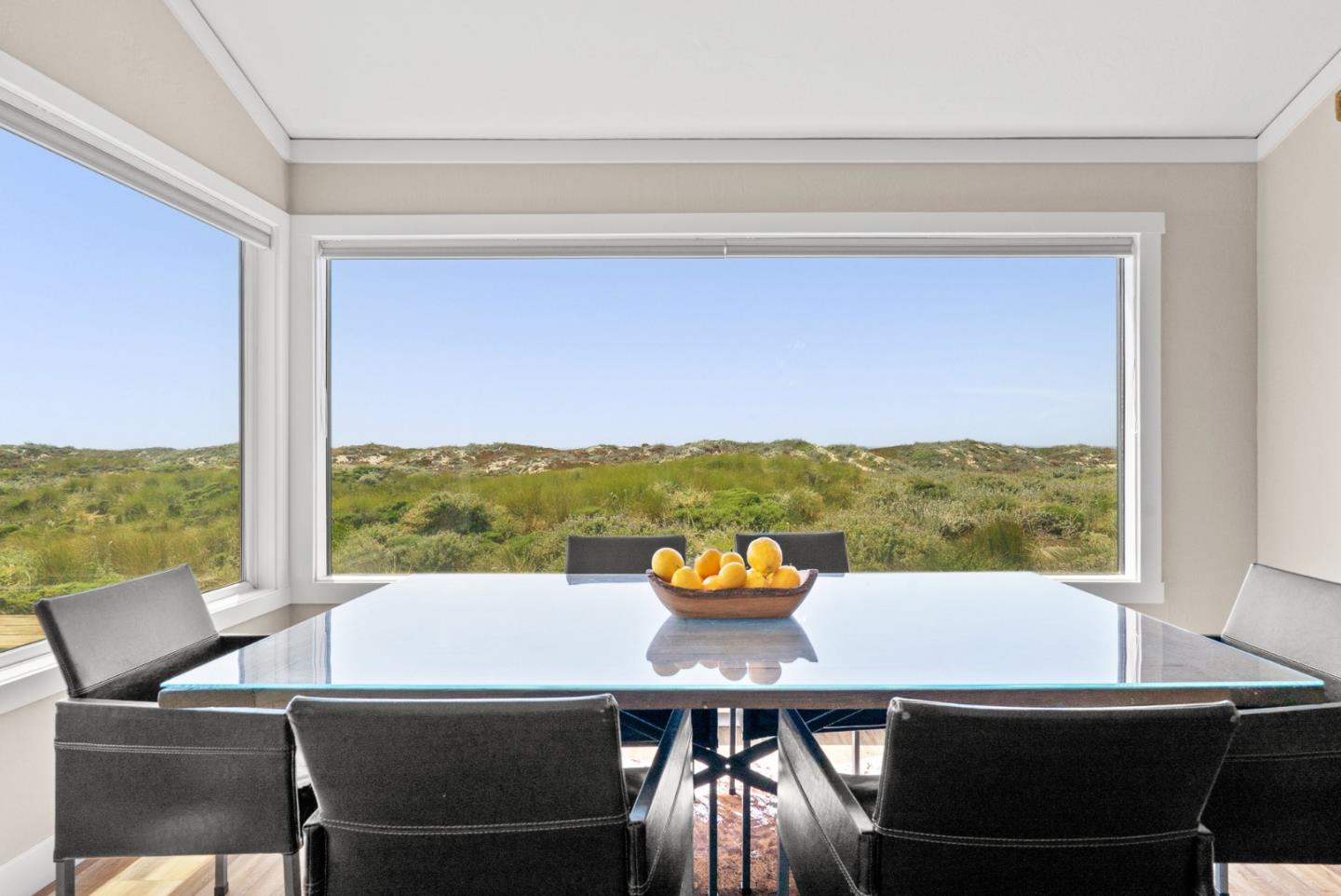 Detail Gallery Image 15 of 55 For 160 Monterey Dunes Way, Moss Landing,  CA 95039 - 3 Beds | 2 Baths