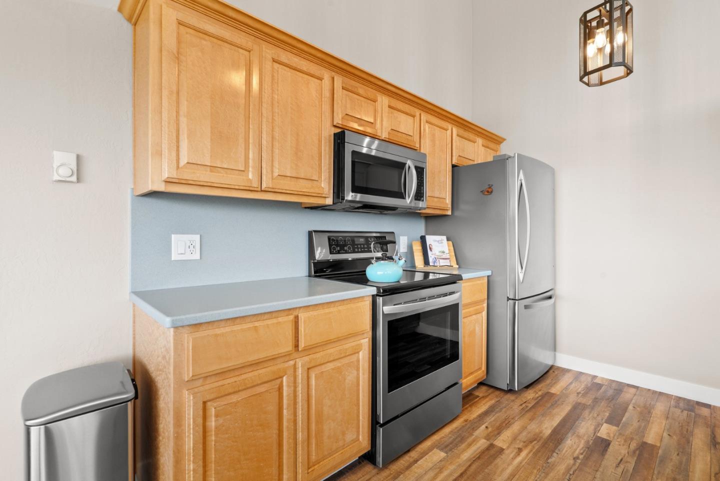 Detail Gallery Image 18 of 55 For 160 Monterey Dunes Way, Moss Landing,  CA 95039 - 3 Beds | 2 Baths