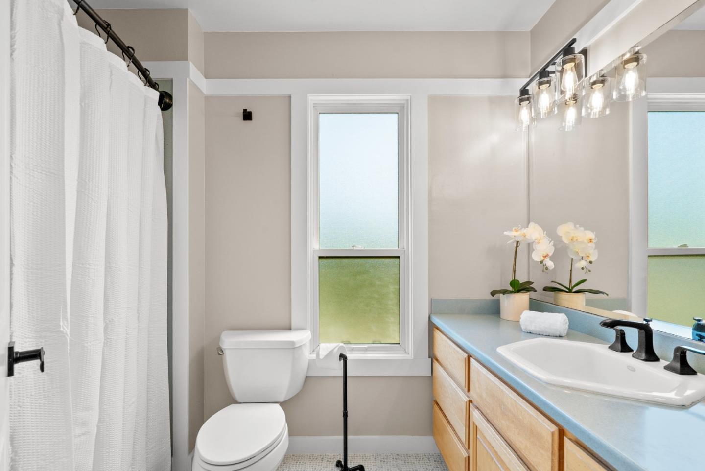 Detail Gallery Image 29 of 55 For 160 Monterey Dunes Way, Moss Landing,  CA 95039 - 3 Beds | 2 Baths