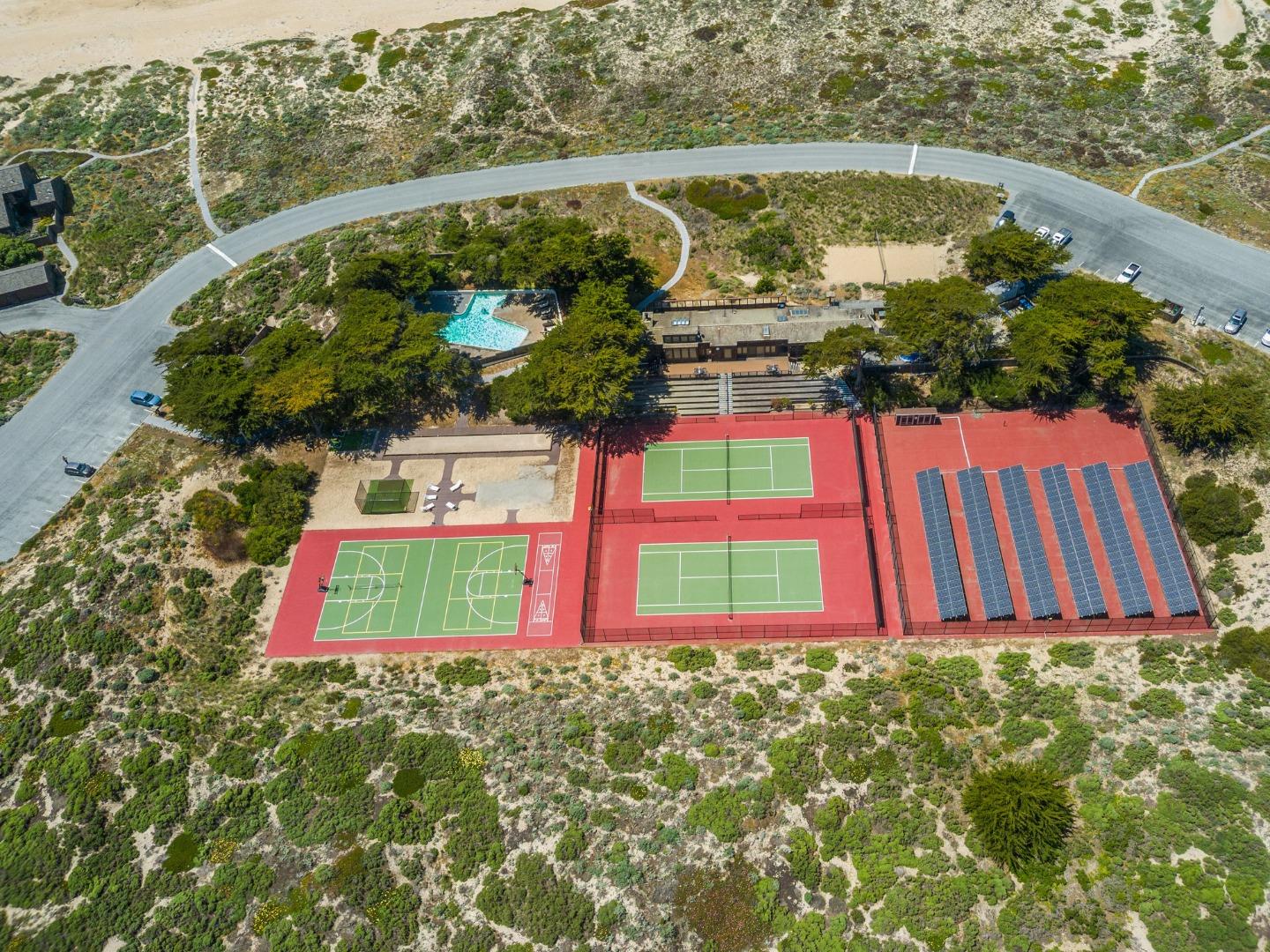 Detail Gallery Image 54 of 55 For 160 Monterey Dunes Way, Moss Landing,  CA 95039 - 3 Beds | 2 Baths