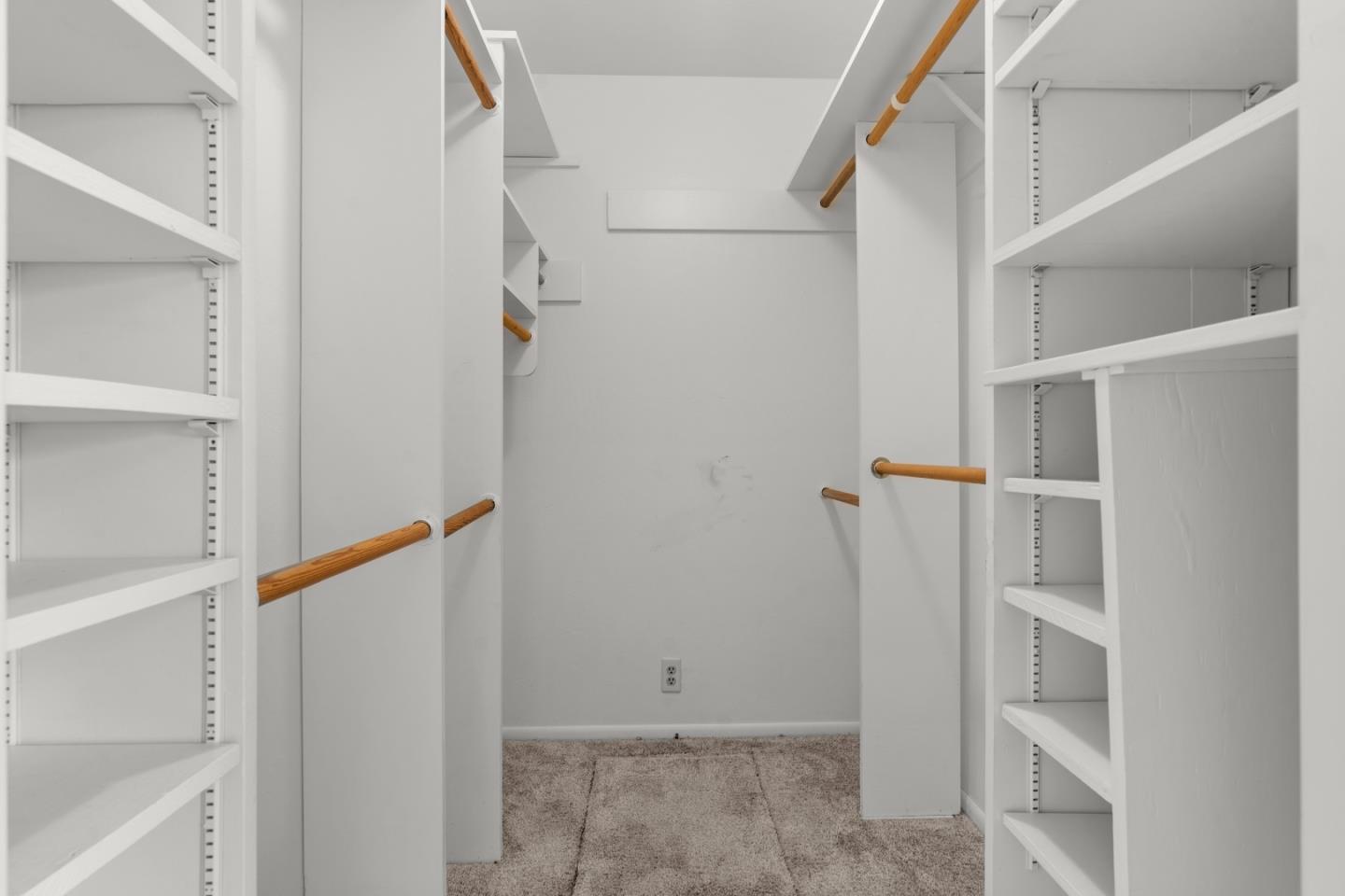 Detail Gallery Image 10 of 35 For 190 W Mckenzie Ave, Stockton,  CA 95204 - 4 Beds | 3 Baths