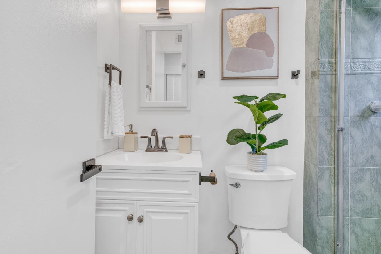 Detail Gallery Image 34 of 47 For 5381 Carryback Ave, San Jose,  CA 95111 - 3 Beds | 2 Baths