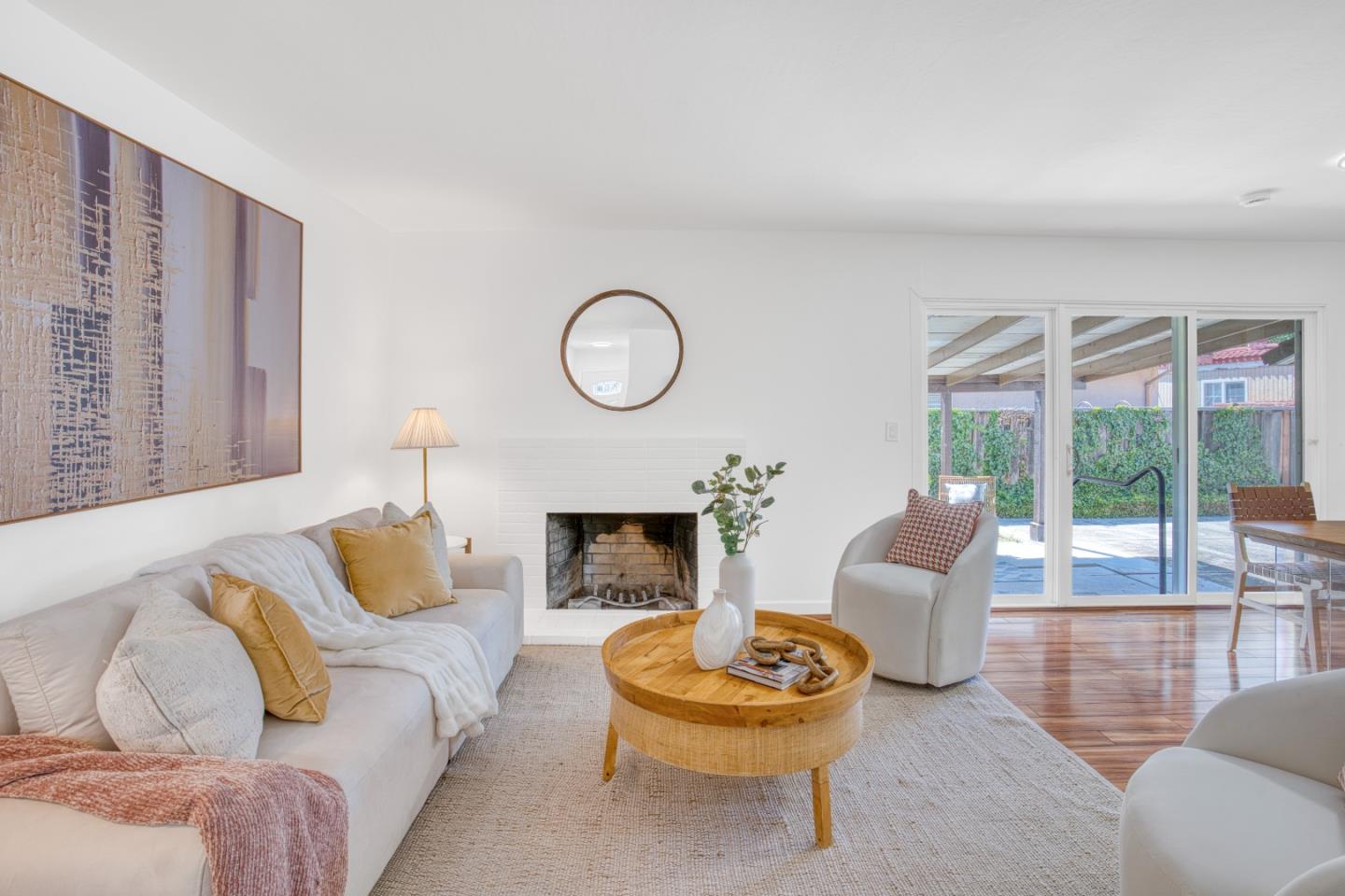 Detail Gallery Image 4 of 47 For 5381 Carryback Ave, San Jose,  CA 95111 - 3 Beds | 2 Baths