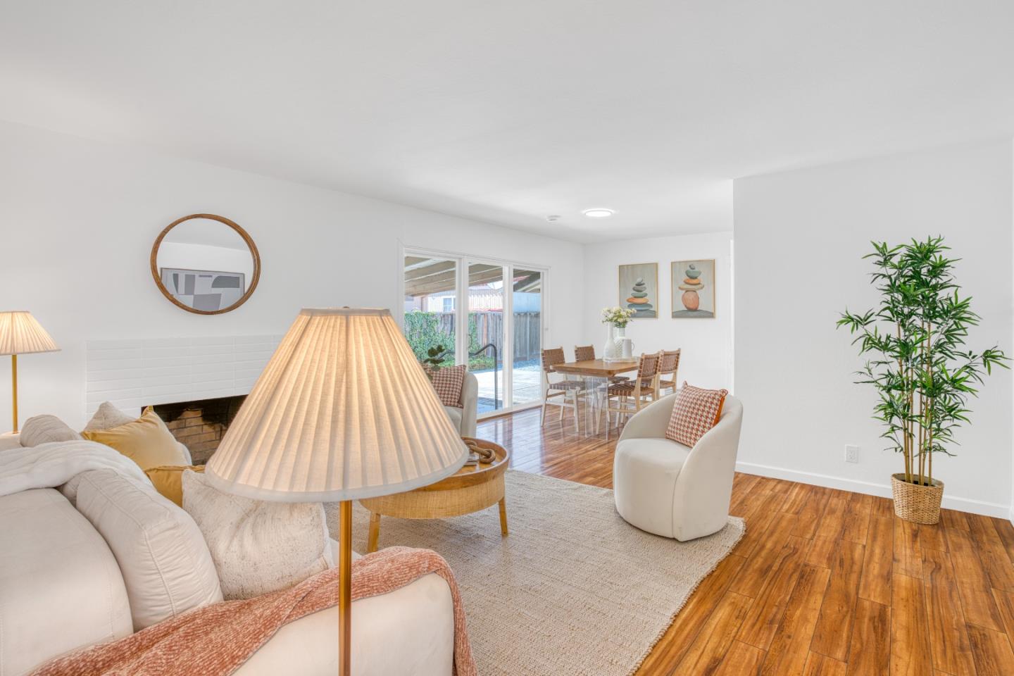 Detail Gallery Image 5 of 47 For 5381 Carryback Ave, San Jose,  CA 95111 - 3 Beds | 2 Baths