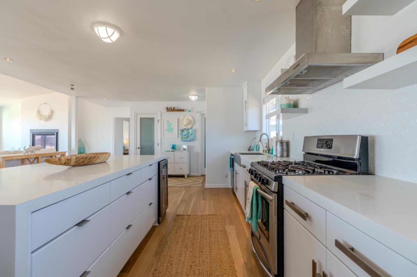 Detail Gallery Image 18 of 61 For 236 Shoreview Ave, Pacifica,  CA 94044 - 2 Beds | 2 Baths