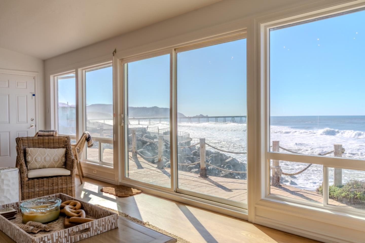 Detail Gallery Image 27 of 61 For 236 Shoreview Ave, Pacifica,  CA 94044 - 2 Beds | 2 Baths