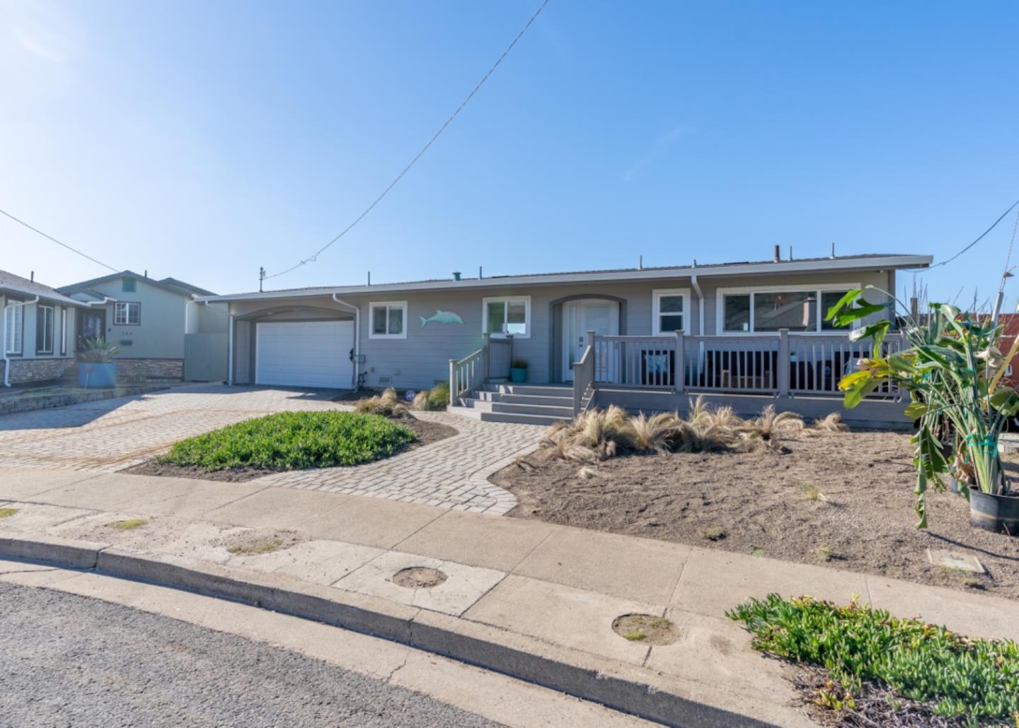 Detail Gallery Image 3 of 61 For 236 Shoreview Ave, Pacifica,  CA 94044 - 2 Beds | 2 Baths