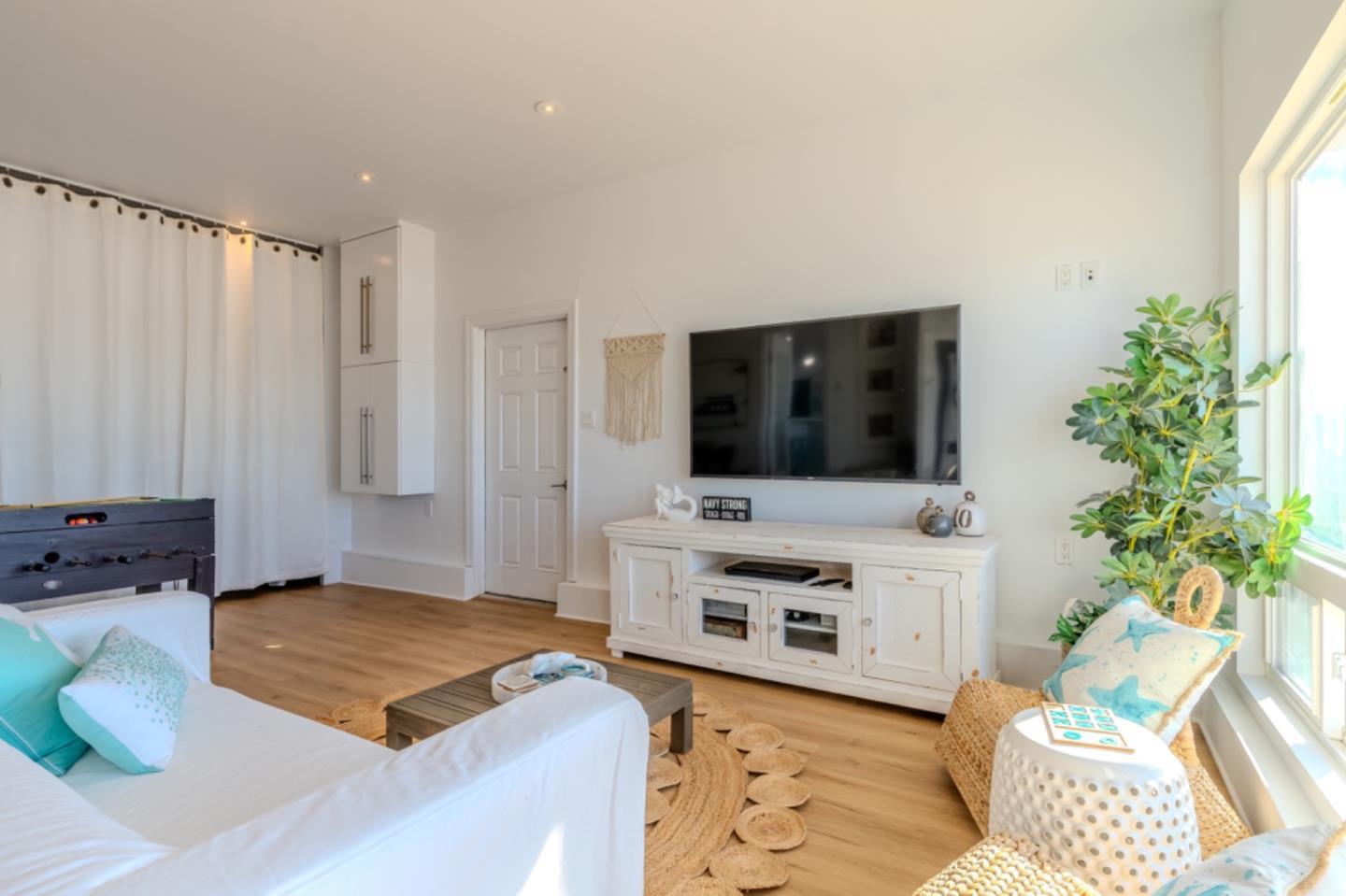 Detail Gallery Image 51 of 61 For 236 Shoreview Ave, Pacifica,  CA 94044 - 2 Beds | 2 Baths