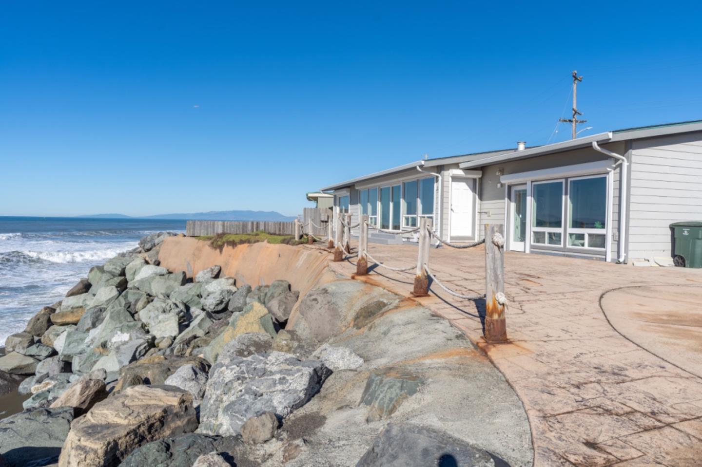 Detail Gallery Image 54 of 61 For 236 Shoreview Ave, Pacifica,  CA 94044 - 2 Beds | 2 Baths