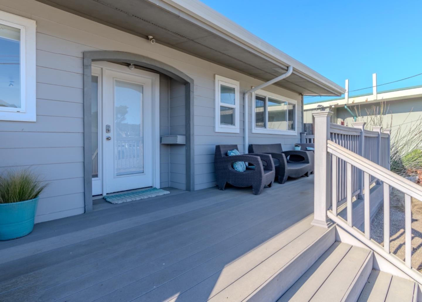 Detail Gallery Image 6 of 61 For 236 Shoreview Ave, Pacifica,  CA 94044 - 2 Beds | 2 Baths