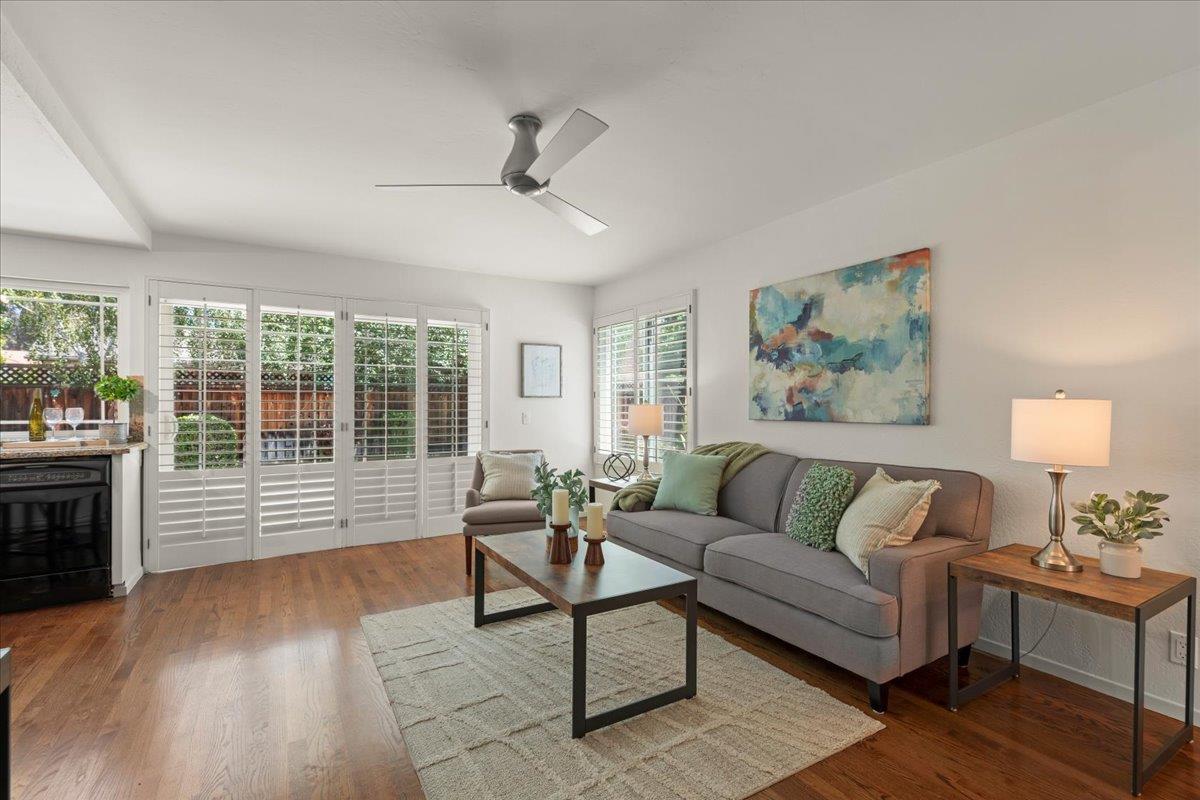 Detail Gallery Image 16 of 34 For 5420 Century Plaza Way, San Jose,  CA 95111 - 4 Beds | 2 Baths