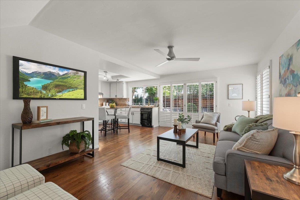 Detail Gallery Image 17 of 34 For 5420 Century Plaza Way, San Jose,  CA 95111 - 4 Beds | 2 Baths