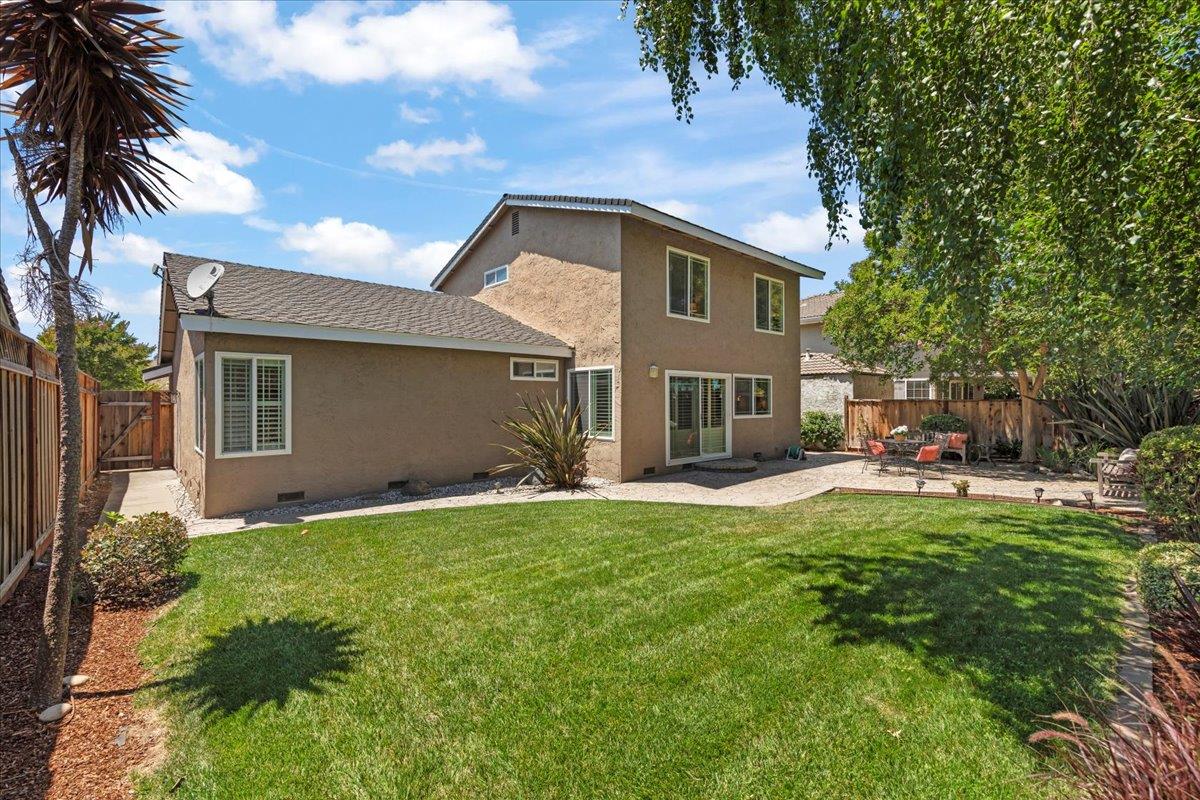 Detail Gallery Image 32 of 34 For 5420 Century Plaza Way, San Jose,  CA 95111 - 4 Beds | 2 Baths