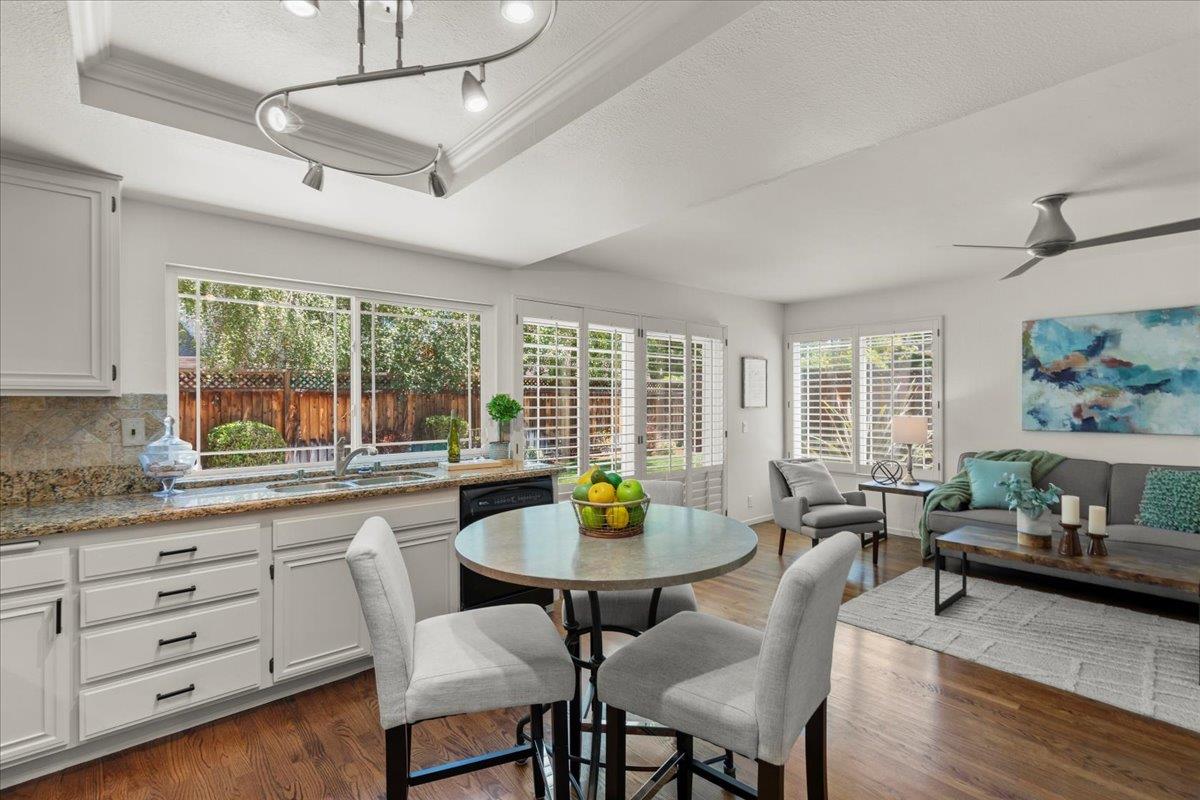 Detail Gallery Image 9 of 34 For 5420 Century Plaza Way, San Jose,  CA 95111 - 4 Beds | 2 Baths