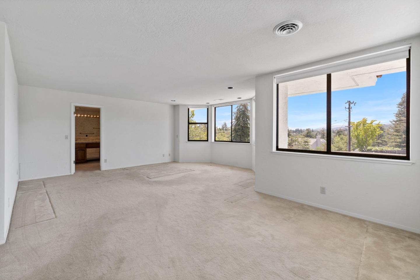 Detail Gallery Image 30 of 50 For 1091 Valley View Ct, Los Altos,  CA 94024 - 3 Beds | 2 Baths