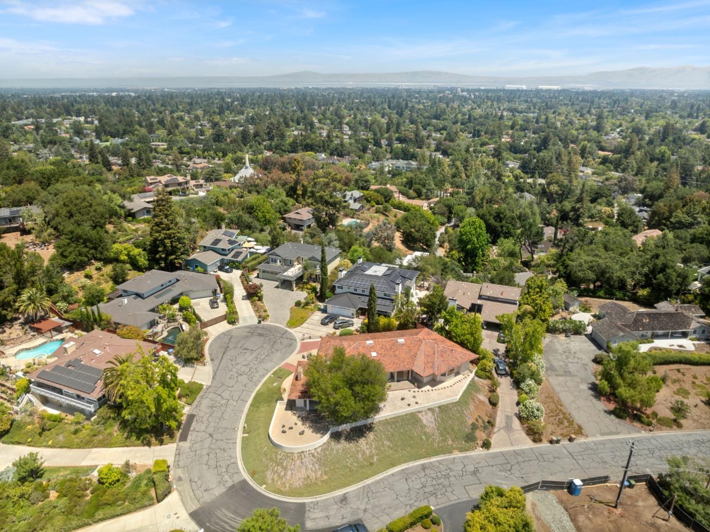 Detail Gallery Image 41 of 50 For 1091 Valley View Ct, Los Altos,  CA 94024 - 3 Beds | 2 Baths
