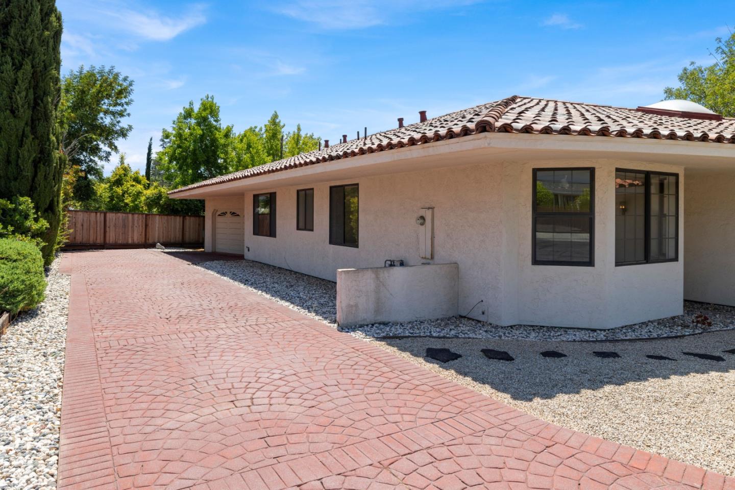 Detail Gallery Image 43 of 50 For 1091 Valley View Ct, Los Altos,  CA 94024 - 3 Beds | 2 Baths
