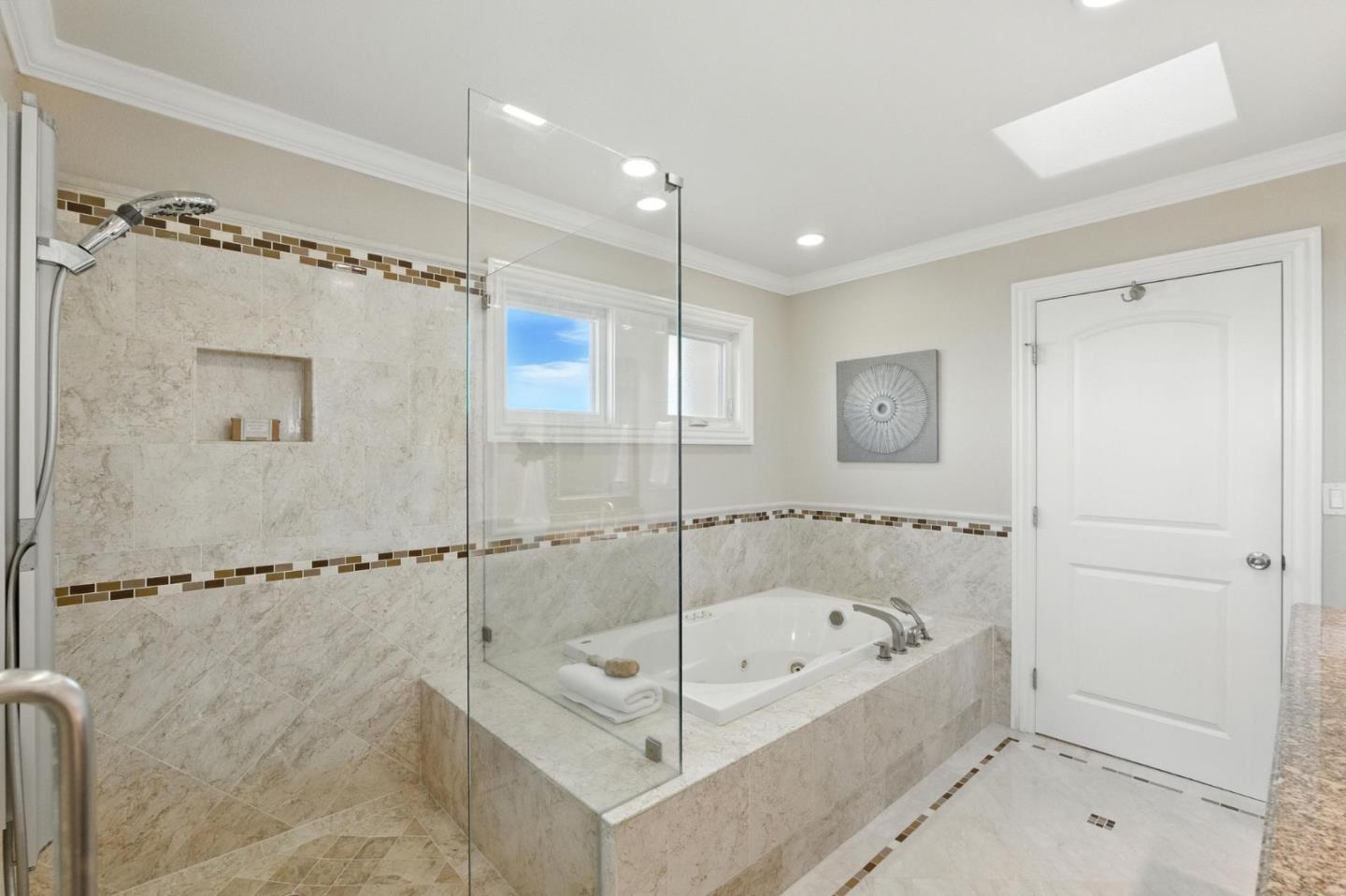 Detail Gallery Image 36 of 56 For 21976 Mcclellan Rd, Cupertino,  CA 95014 - 4 Beds | 3 Baths