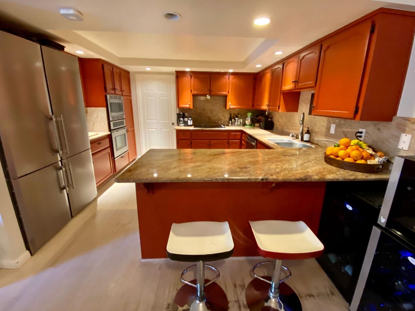 Detail Gallery Image 8 of 30 For 1119 Royal Ln, San Carlos,  CA 94070 - 4 Beds | 2/1 Baths