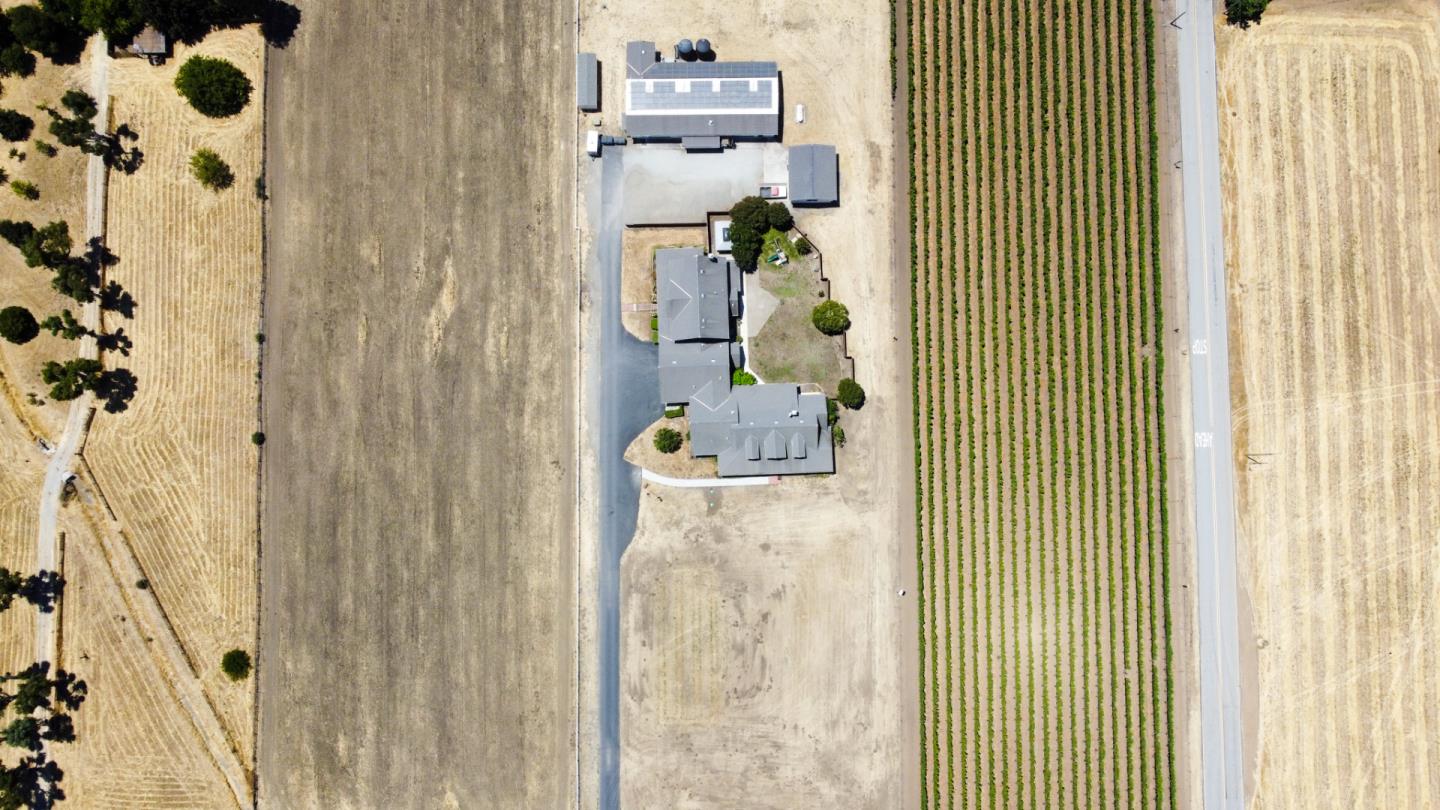 Detail Gallery Image 101 of 112 For 19715 Hale Ave, Morgan Hill,  CA 95037 - 5 Beds | 4/2 Baths