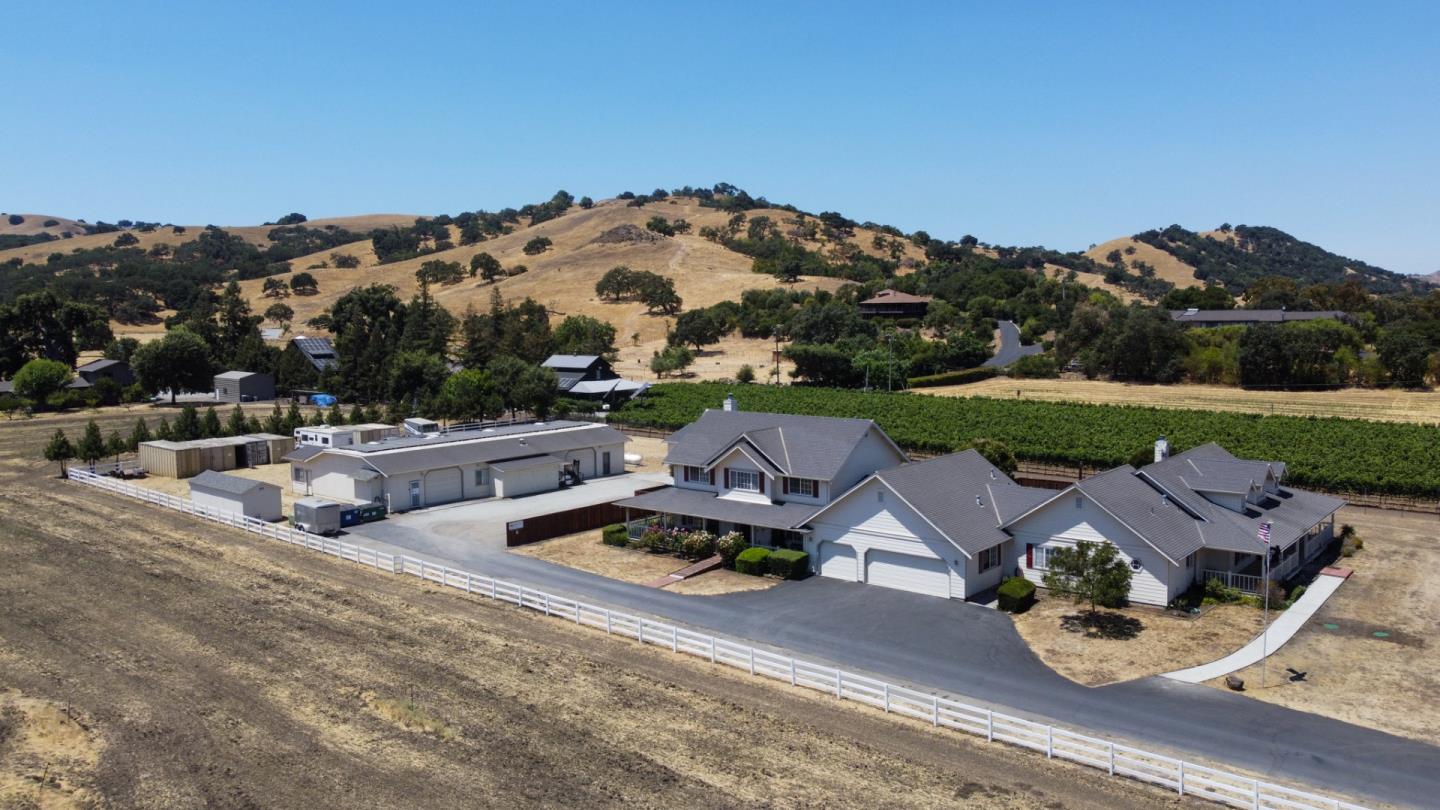 Detail Gallery Image 109 of 112 For 19715 Hale Ave, Morgan Hill,  CA 95037 - 5 Beds | 4/2 Baths