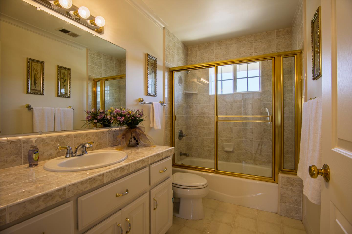 Detail Gallery Image 51 of 112 For 19715 Hale Ave, Morgan Hill,  CA 95037 - 5 Beds | 4/2 Baths