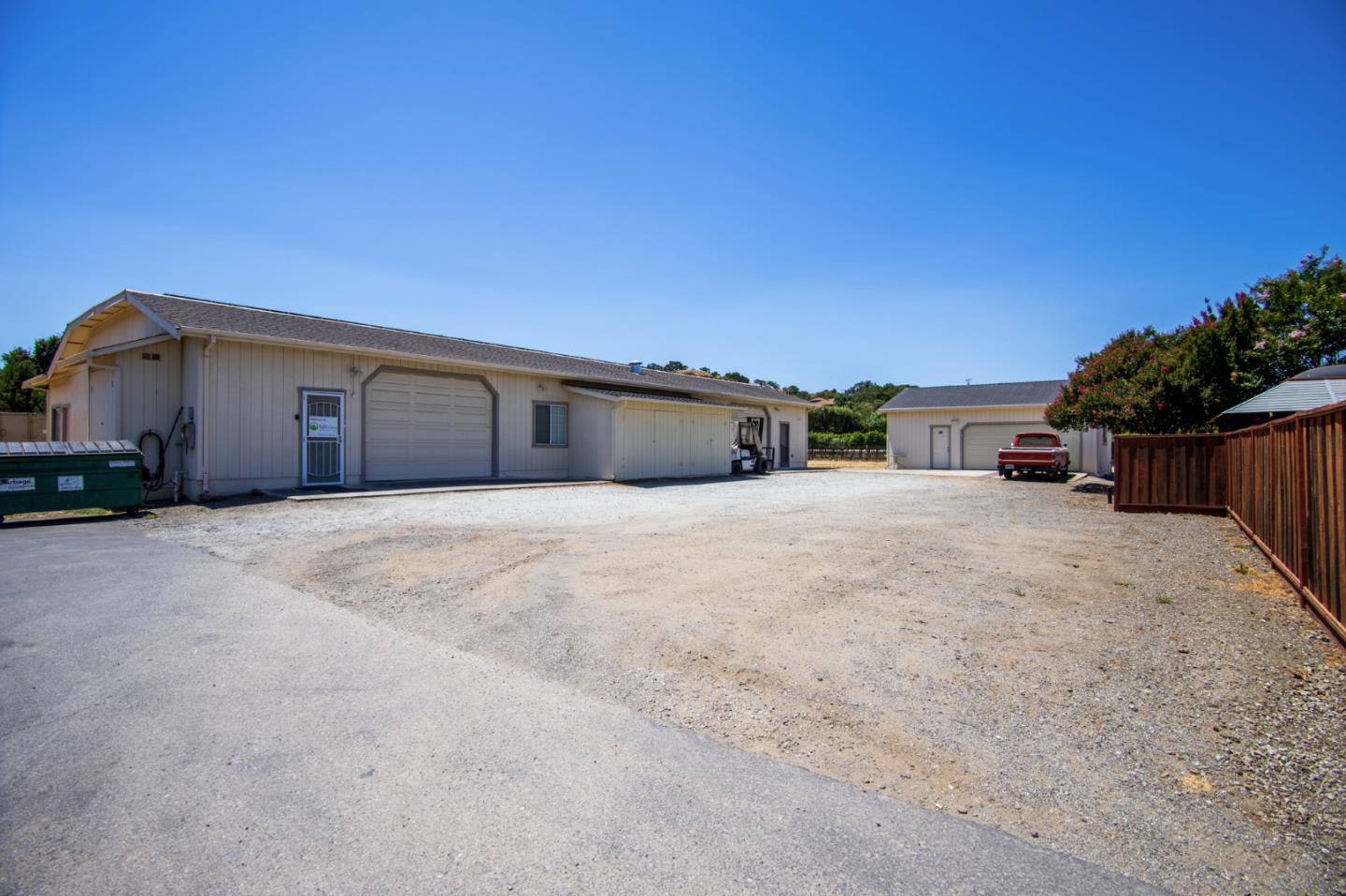 Detail Gallery Image 92 of 112 For 19715 Hale Ave, Morgan Hill,  CA 95037 - 5 Beds | 4/2 Baths
