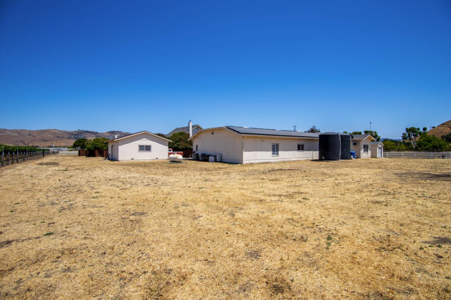 Detail Gallery Image 95 of 112 For 19715 Hale Ave, Morgan Hill,  CA 95037 - 5 Beds | 4/2 Baths