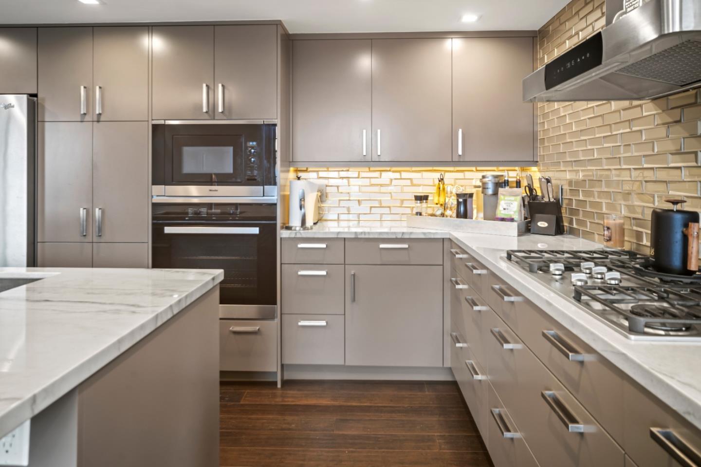 Detail Gallery Image 10 of 45 For 879 Lottie St, Monterey,  CA 93940 - 4 Beds | 2/1 Baths