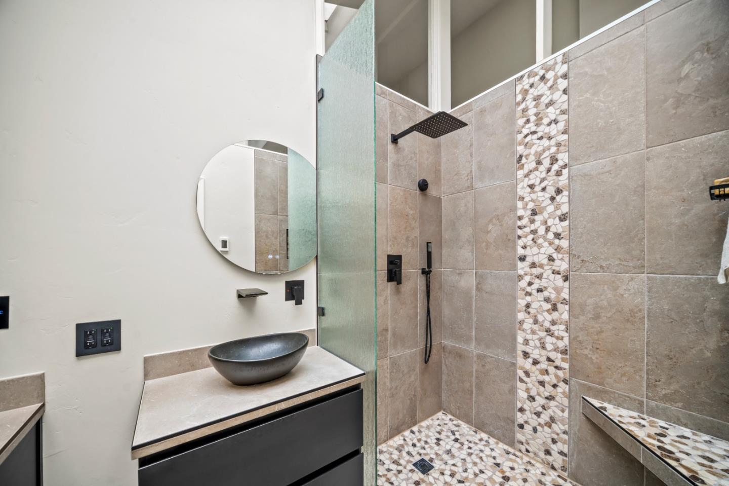 Detail Gallery Image 26 of 45 For 879 Lottie St, Monterey,  CA 93940 - 4 Beds | 2/1 Baths