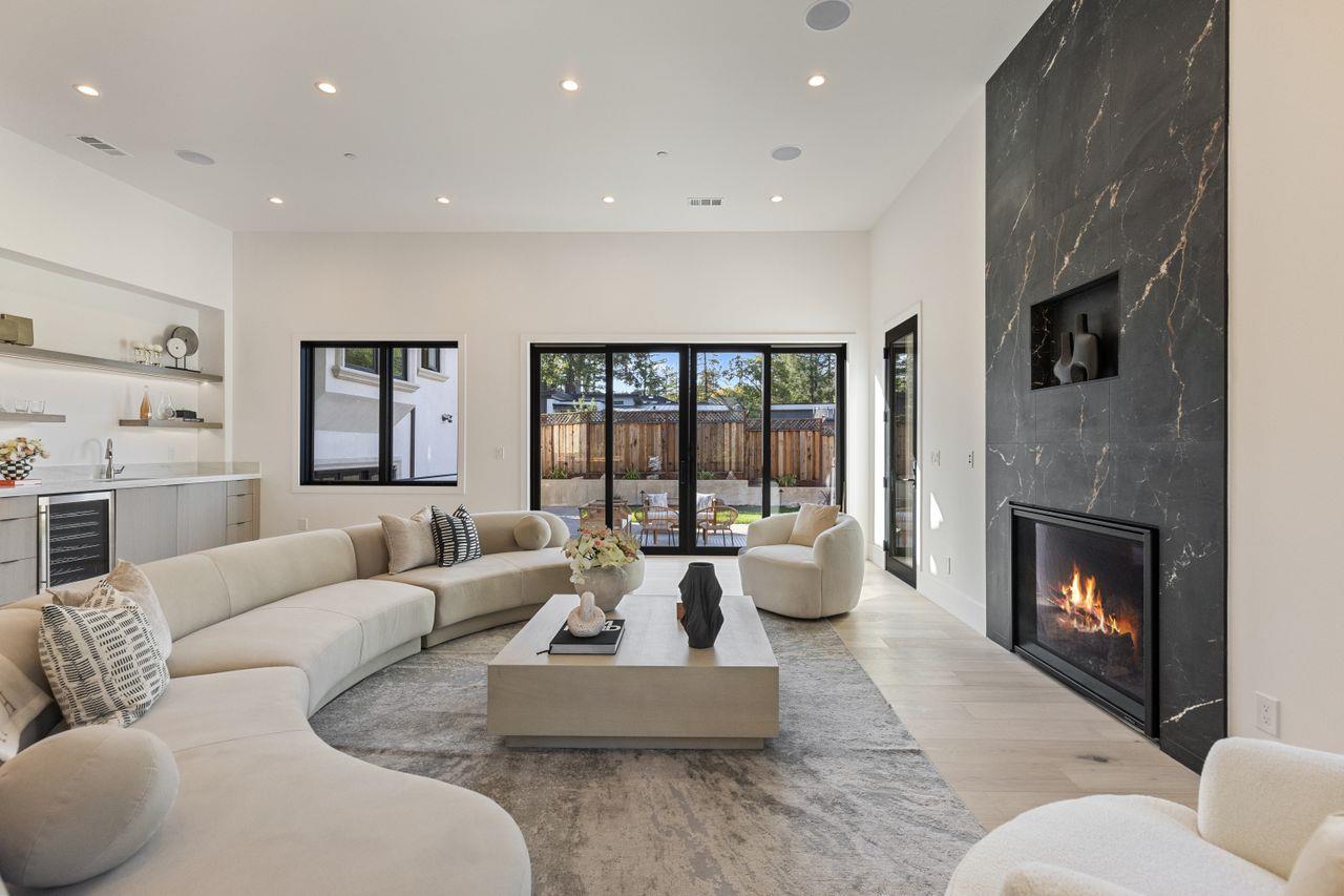 Detail Gallery Image 14 of 88 For 18071 Saratoga Los Gatos Rd, Monte Sereno,  CA 95030 - 5 Beds | 4/1 Baths