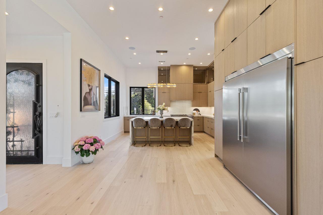 Detail Gallery Image 16 of 88 For 18071 Saratoga Los Gatos Rd, Monte Sereno,  CA 95030 - 5 Beds | 4/1 Baths