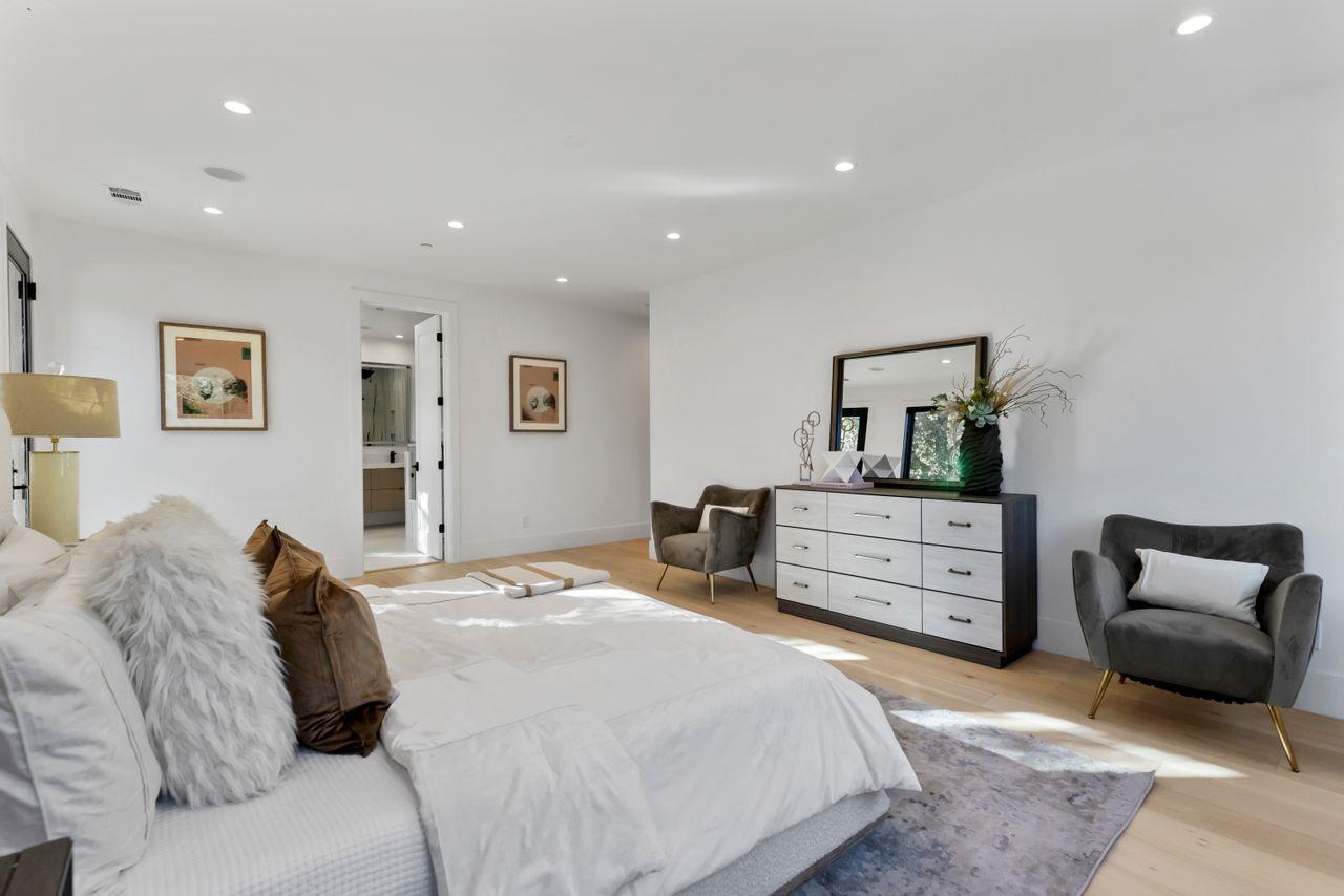 Detail Gallery Image 30 of 88 For 18071 Saratoga Los Gatos Rd, Monte Sereno,  CA 95030 - 5 Beds | 4/1 Baths