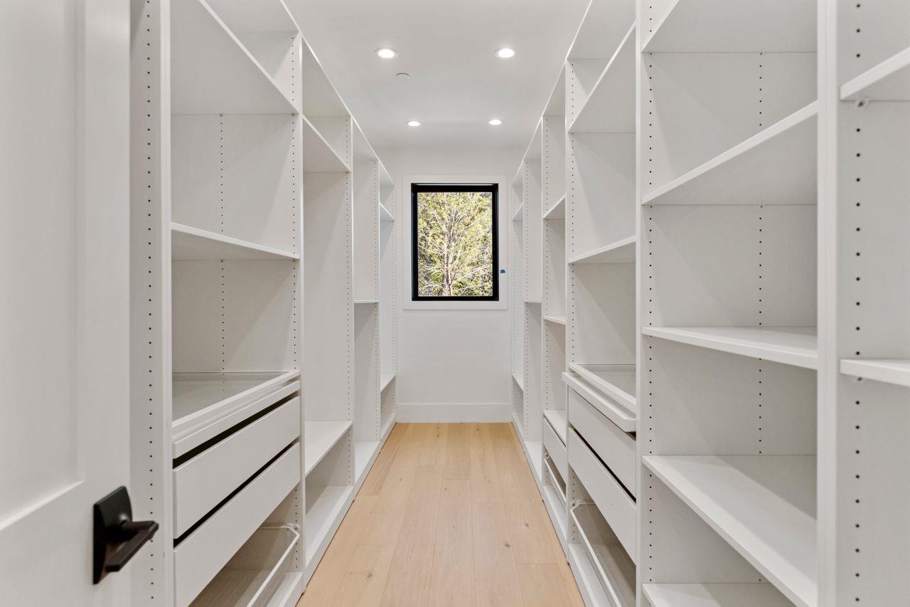 Detail Gallery Image 34 of 88 For 18071 Saratoga Los Gatos Rd, Monte Sereno,  CA 95030 - 5 Beds | 4/1 Baths