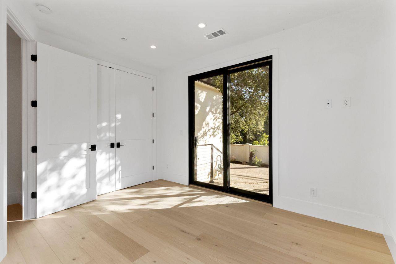 Detail Gallery Image 36 of 88 For 18071 Saratoga Los Gatos Rd, Monte Sereno,  CA 95030 - 5 Beds | 4/1 Baths