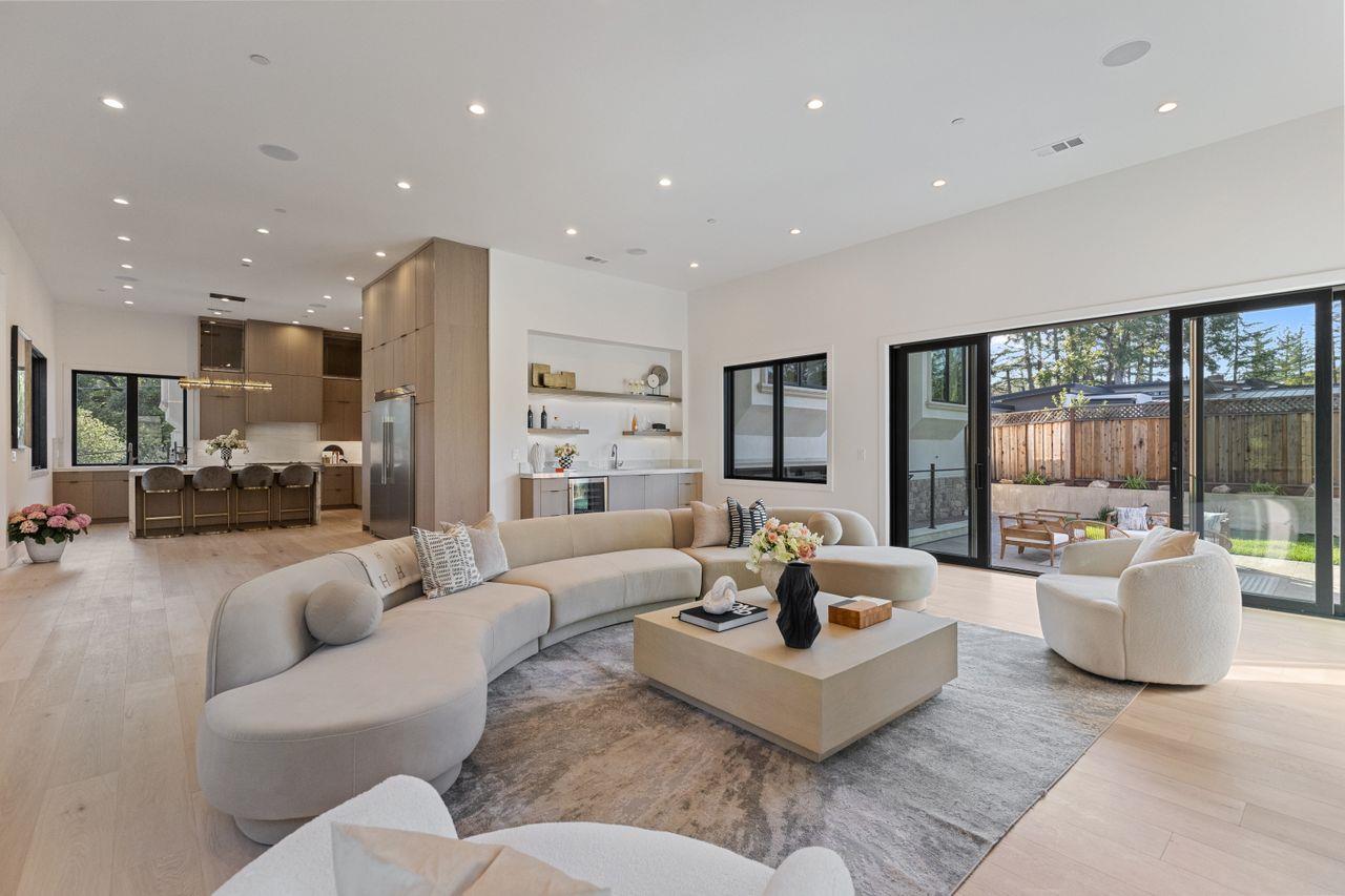 Detail Gallery Image 4 of 88 For 18071 Saratoga Los Gatos Rd, Monte Sereno,  CA 95030 - 5 Beds | 4/1 Baths