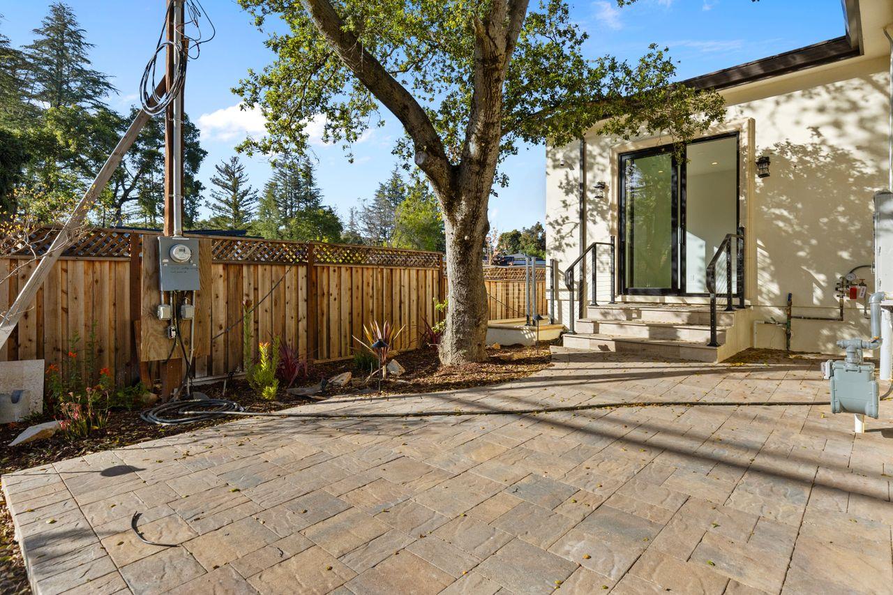 Detail Gallery Image 47 of 88 For 18071 Saratoga Los Gatos Rd, Monte Sereno,  CA 95030 - 5 Beds | 4/1 Baths