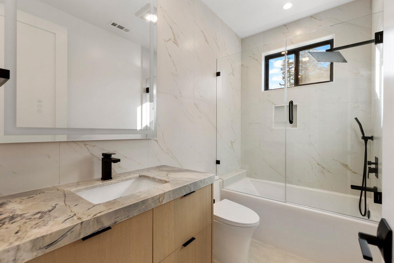 Detail Gallery Image 51 of 88 For 18071 Saratoga Los Gatos Rd, Monte Sereno,  CA 95030 - 5 Beds | 4/1 Baths