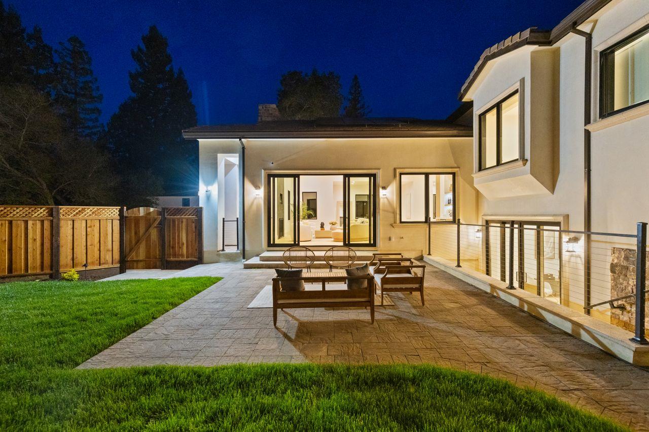 Detail Gallery Image 71 of 88 For 18071 Saratoga Los Gatos Rd, Monte Sereno,  CA 95030 - 5 Beds | 4/1 Baths