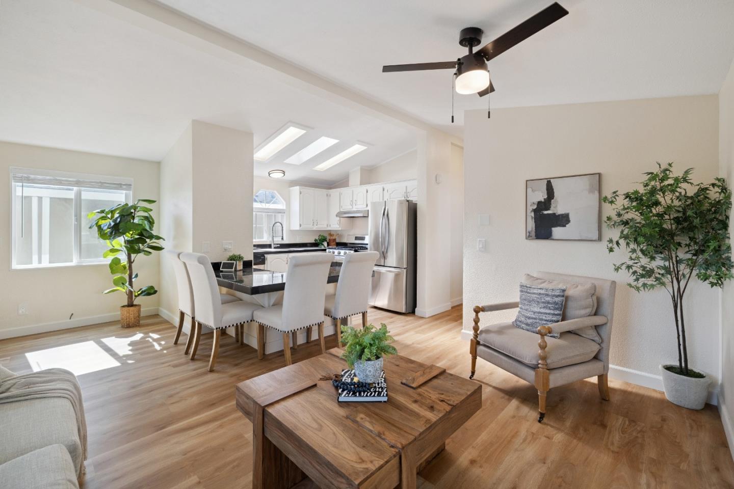 Detail Gallery Image 11 of 41 For 2711 Mar Vista Dr #24,  Aptos,  CA 95003 - 3 Beds | 2 Baths