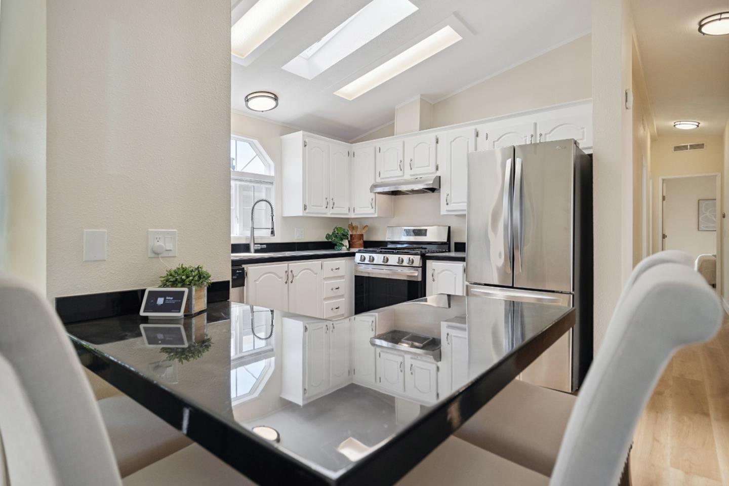 Detail Gallery Image 17 of 41 For 2711 Mar Vista Dr #24,  Aptos,  CA 95003 - 3 Beds | 2 Baths