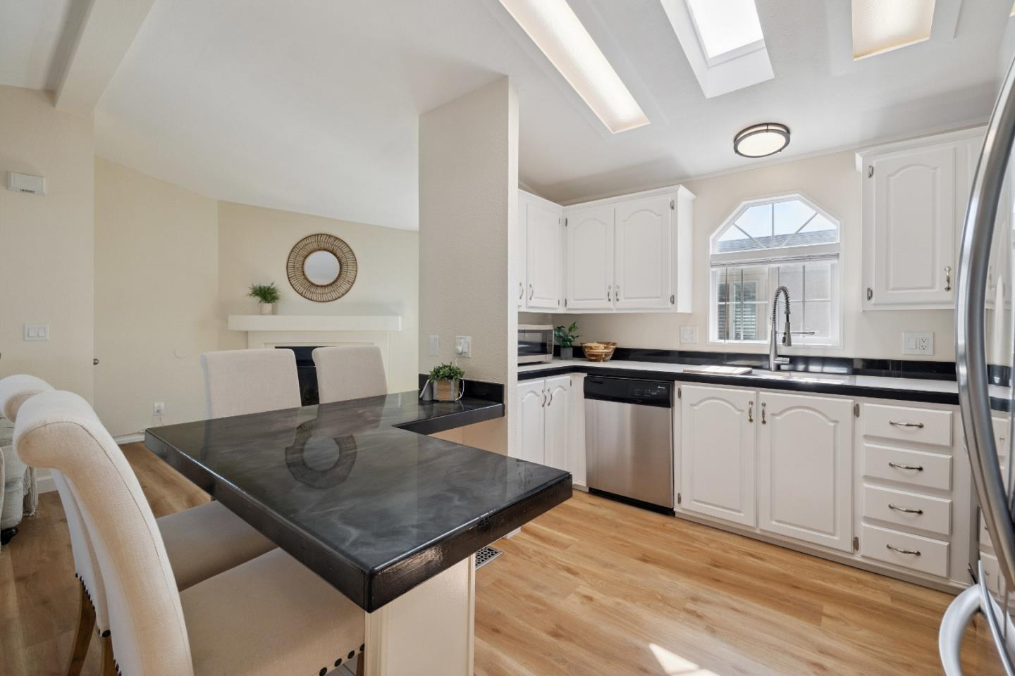 Detail Gallery Image 20 of 41 For 2711 Mar Vista Dr #24,  Aptos,  CA 95003 - 3 Beds | 2 Baths