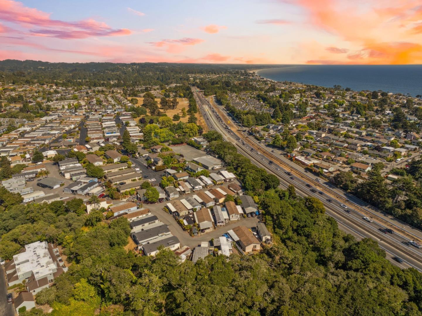 Detail Gallery Image 37 of 41 For 2711 Mar Vista Dr #24,  Aptos,  CA 95003 - 3 Beds | 2 Baths